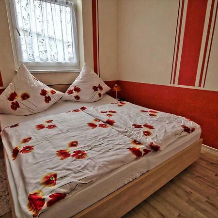 Ferienwohnung Thurk Sassnitz Zewnętrze zdjęcie