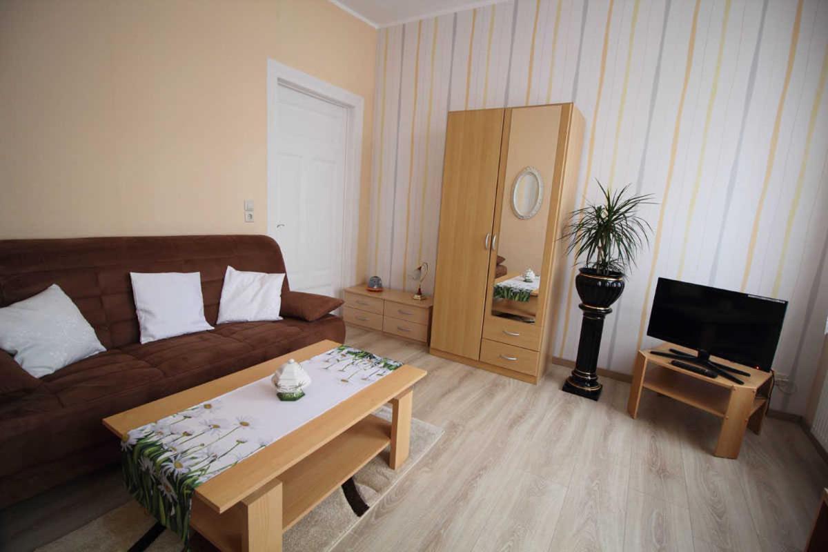 Ferienwohnung Thurk Sassnitz Zewnętrze zdjęcie